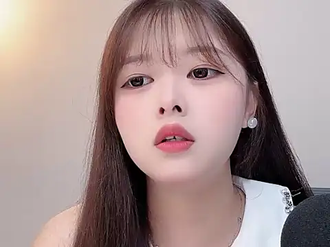 Winnie005 online show from 07-20-26, 02:59