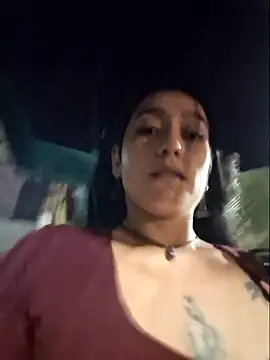 Evelyn outdoors online show from 07-24-26, 03:37