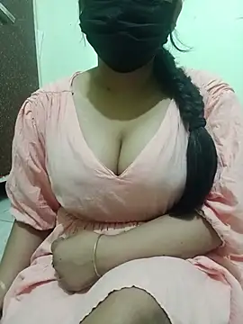 Meera 0 online show from 07-24-26, 07:12