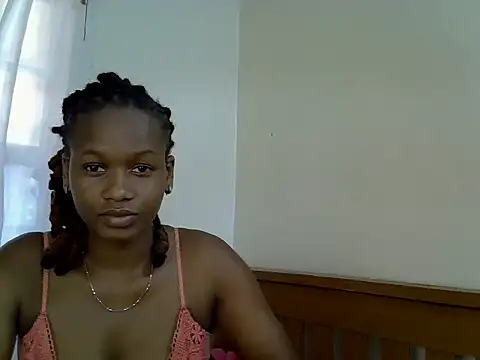 Snapshot of EbonyAura02 chatting on 07-16-26, 09:15 EbonyAura02 online show from 07-16-26, 09:15