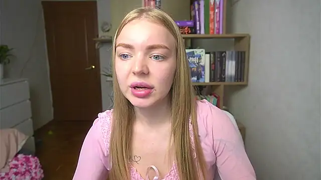 Emilyemmi online show from 07-28-26, 12:59