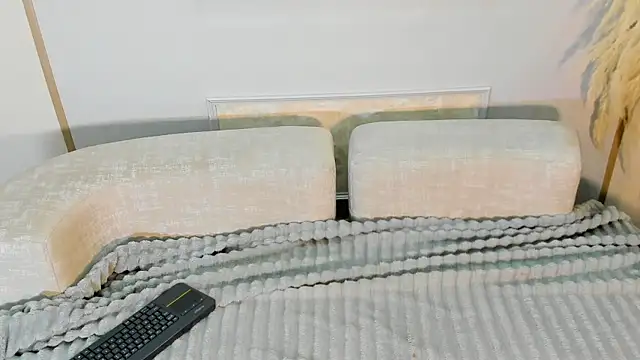 Ruby Rougee online show from 07-29-26, 05:33