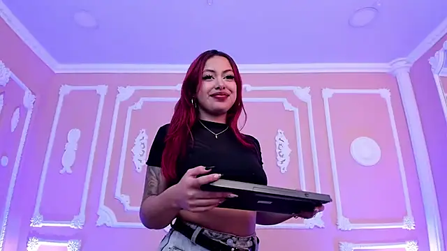 Snapshot of Amber_Laurentt chatting on 07-28-26, 03:21 Amber Laurentt online show from 07-28-26, 03:21