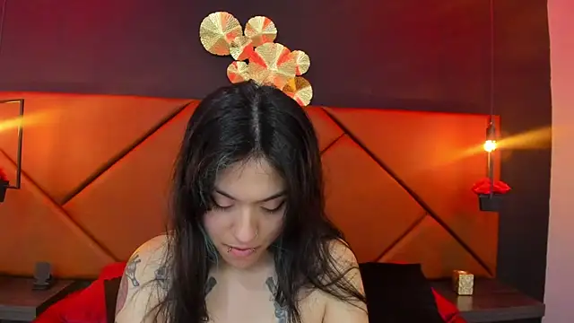 ScarletWais online show from 07-30-26, 08:30