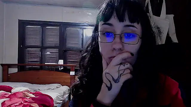 Snapshot of Mendyprive chatting on 07-30-26, 06:18 Mendyprive online show from 07-30-26, 06:18