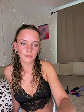 Stella Rosee online show from 07-25-26, 02:36