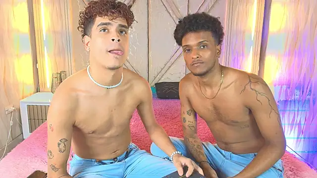 Snapshot of exotic_boysxx chatting on 07-23-26, 01:19 exotic boysxx online show from 07-23-26, 01:19