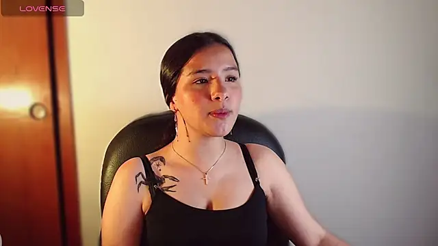  im Liaa online show from 07-24-26, 07:23