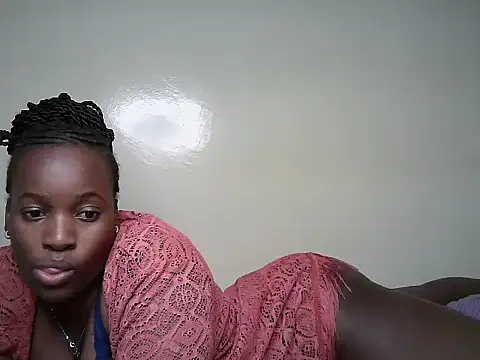 Snapshot of Lunakisses chatting on 07-30-26, 12:48 Lunakisses online show from 07-30-26, 12:48