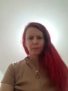 Snapshot of cintia_lov chatting on 07-28-26, 01:12 cintia lov online show from 07-28-26, 01:12