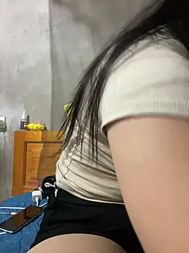 Lylalaa online show from 07-26-26, 02:46