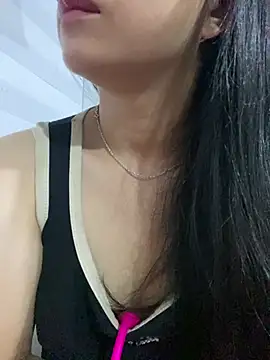 Lylalaa online show from 07-28-26, 11:04