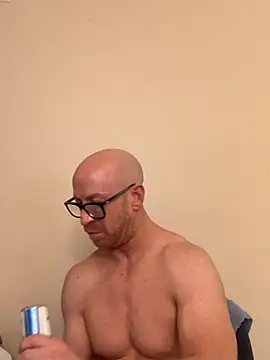 Snapshot of brotein369 chatting on 02-04-26, 07:58 brotein369 online show from 02-04-26, 07:58