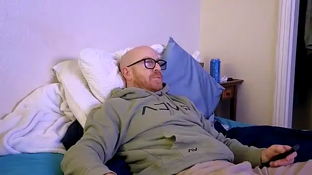 Snapshot of brotein369 chatting on 02-13-26, 11:01 brotein369 online show from 02-13-26, 11:01