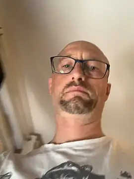 Rosbif69 online show from 07-28-26, 01:54