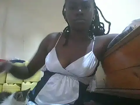 Cuttey-sexxy online show from 07-18-26, 09:35