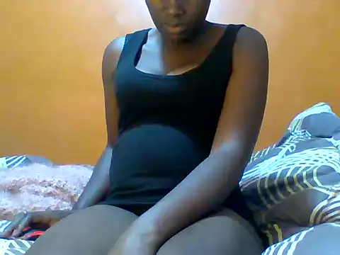 Snapshot of SexxyMaggie chatting on 07-28-26, 05:45 SexxyMaggie online show from 07-28-26, 05:45
