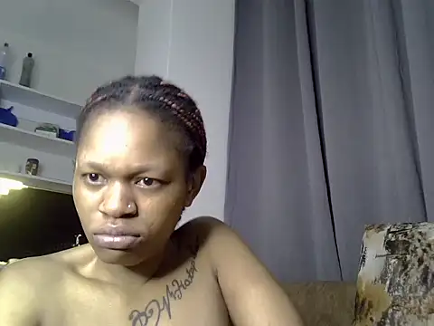 Sassyshon online show from 07-28-26, 04:50