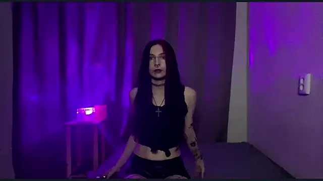 WholyCry online show from 07-27-26, 06:15