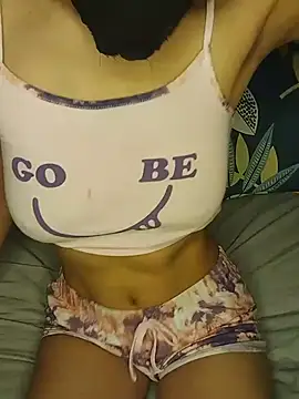 Mariiaa1 online show from 07-22-26, 08:55