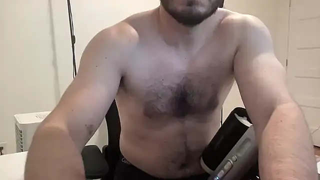 Snapshot of ThickDickMontreal chatting on 07-30-26, 01:43 ThickDickMontreal online show from 07-30-26, 01:43