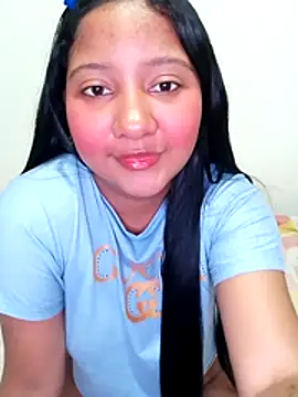 Snapshot of Luna_Dorada chatting on 07-27-26, 10:17 Luna Dorada online show from 07-27-26, 10:17