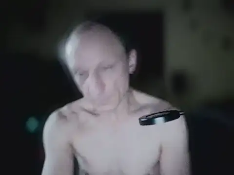 Snapshot of PLTeloniusz chatting on 08-09-26, 03:06 PLTeloniusz online show from 08-09-26, 03:06