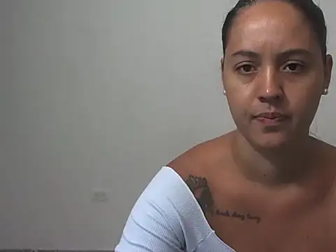 Zoe Bluee  online show from 07-27-26, 05:53