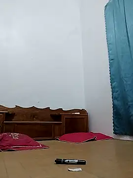 Snapshot of -Nani_ chatting on 07-18-26, 02:27 -Nani online show from 07-18-26, 02:27