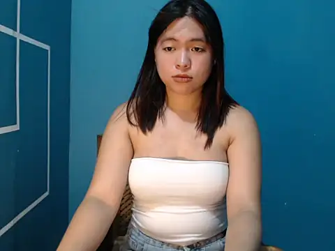 Snapshot of m1ss_yuji chatting on 07-27-26, 12:01 m1ss yuji online show from 07-27-26, 12:01