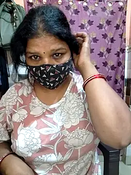 Snapshot of Rashmi_Cute chatting on 07-22-26, 08:33 Rashmi Cute online show from 07-22-26, 08:33