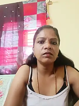 Snapshot of ashwini805057 chatting on 07-26-26, 05:48 ashwini805057 online show from 07-26-26, 05:48