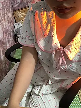 Ngoc xinh online show from 07-19-26, 05:44