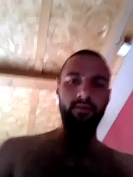 Snapshot of Cosmin78lov chatting on 07-28-26, 02:13 Cosmin78lov online show from 07-28-26, 02:13