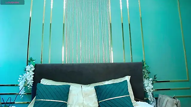 KissDreamm online show from 07-28-26, 02:13