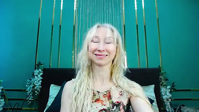 KissDreamm online show from 07-30-26, 08:24