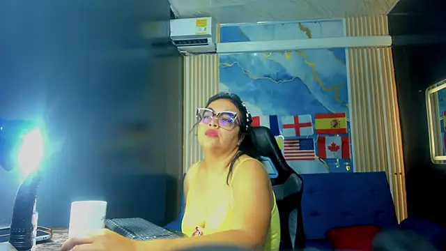 megan glenda online show from 07-30-26, 11:53