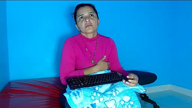 tamenoir33 online show from 07-25-26, 12:47