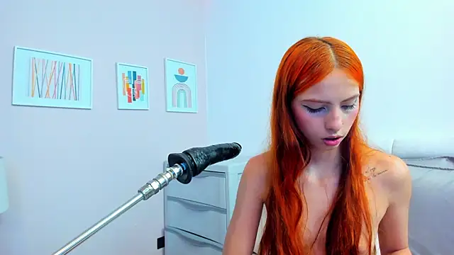 Snapshot of val_18_ chatting on 07-19-26, 04:11 val 18 online show from 07-19-26, 04:11