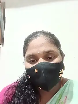 Snapshot of Tamil-Nandhini chatting on 07-30-26, 02:05 Tamil-Nandhini online show from 07-30-26, 02:05