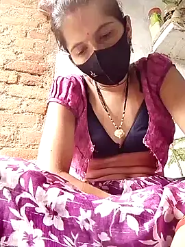 Snapshot of Neetujaan15 chatting on 07-21-26, 05:32 Neetujaan15 online show from 07-21-26, 05:32