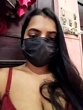 Snapshot of Shreya9083 chatting on 07-23-26, 08:18 Shreya9083 online show from 07-23-26, 08:18