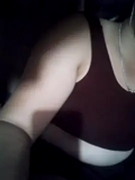 Snapshot of Hopeful_99 chatting on 07-20-26, 01:35 Hopeful 99 online show from 07-20-26, 01:35