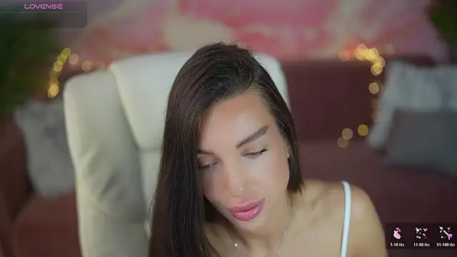 JasminBee online show from 07-22-26, 06:49