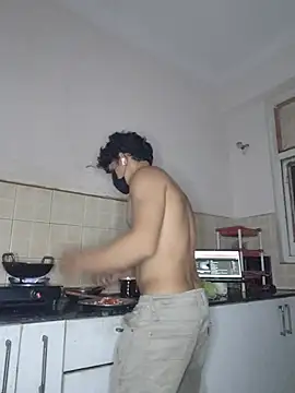Snapshot of roxiii_ chatting on 07-27-26, 08:16 roxiii online show from 07-27-26, 08:16