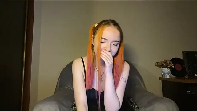 AmberRammerr online show from 07-20-26, 10:39