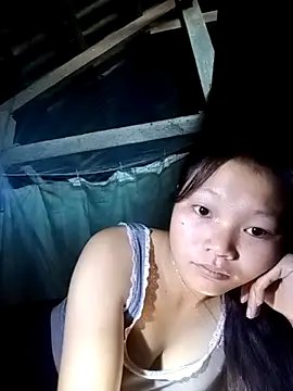Snapshot of Linana_cute chatting on 07-31-26, 12:43 Linana cute online show from 07-31-26, 12:43