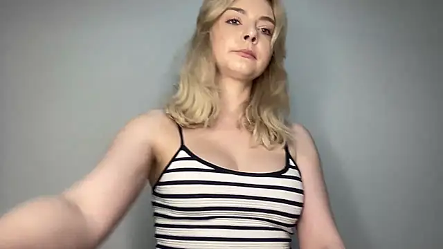 Lotttiee online show from 07-20-26, 11:07
