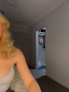 Lotttiee online show from 07-26-26, 08:16