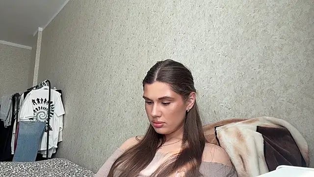 AmmieMinish online show from 07-30-26, 10:14